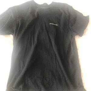 Patagonia tee